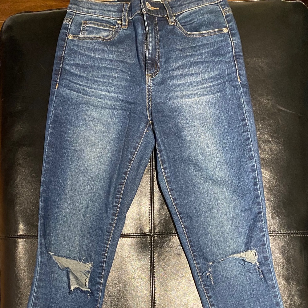 Mid Rise Alyssa Ripped Jeans